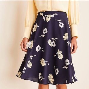 New!!! Ann Taylor Sunny Poppy Full Skirt In Night Sky